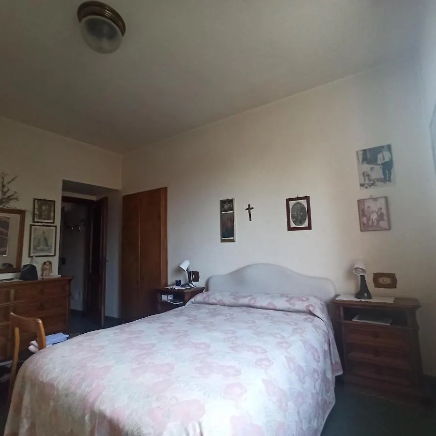Villa Casa Vincenzo 130 Mq Con Portico Ed Ingresso Esclusivo Dal Giardino Felino Italien