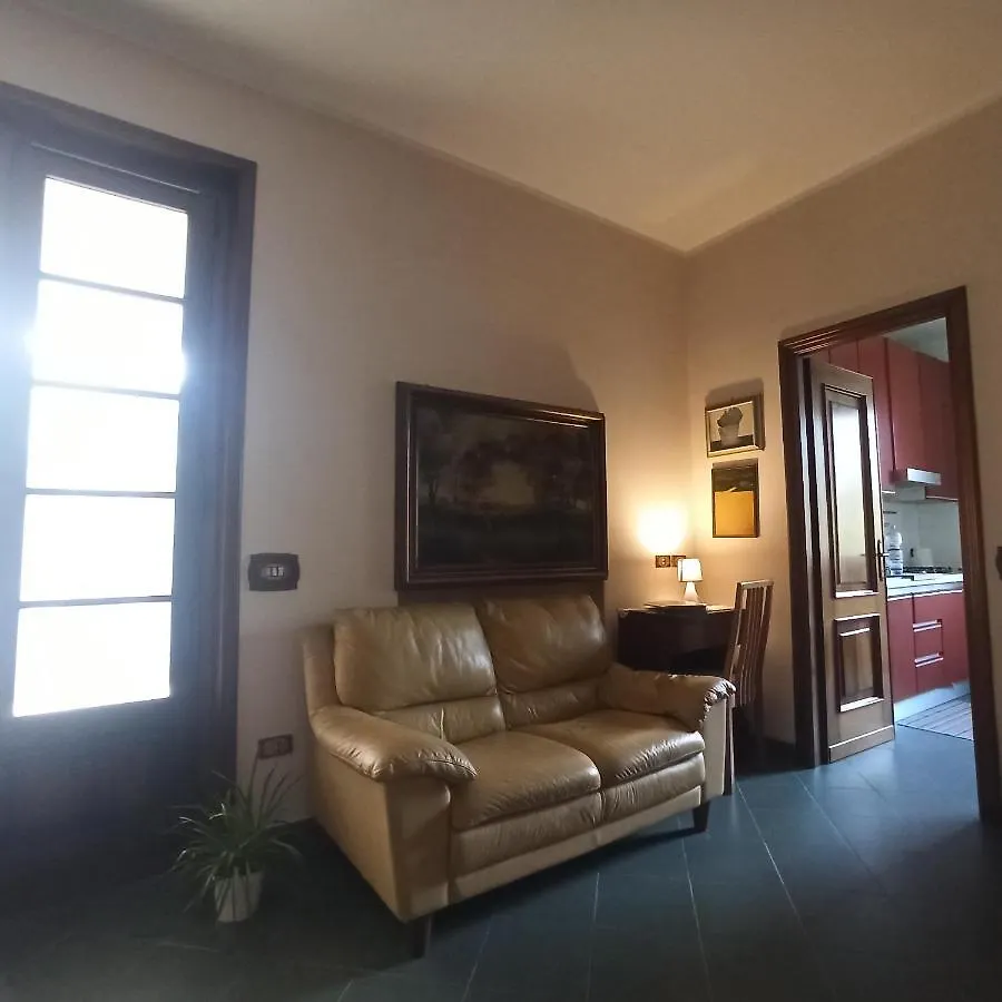 Ferienhaus Villa Casa Vincenzo 130 Mq Con Portico Ed Ingresso Esclusivo Dal Giardino Felino Italien